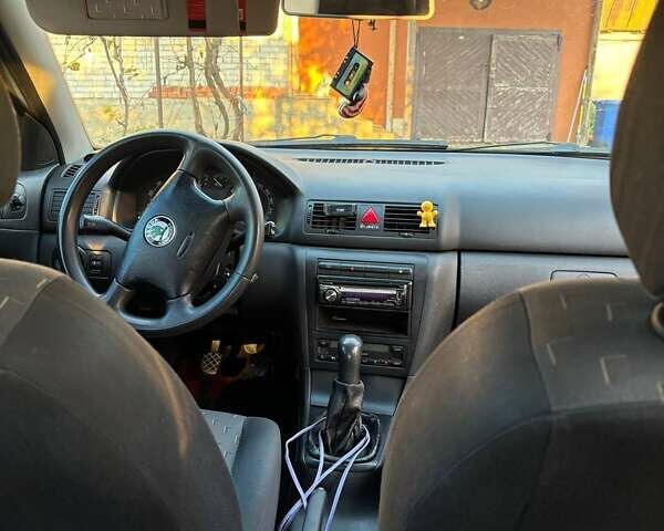 Серый Шкода Октавия, объемом двигателя 1.98 л и пробегом 162 тыс. км за 4200 $, фото 8 на Automoto.ua