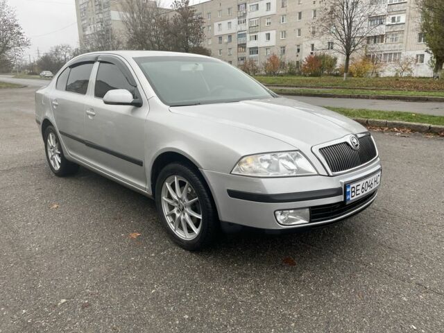 Серый Шкода Октавия, объемом двигателя 1.6 л и пробегом 277 тыс. км за 5500 $, фото 1 на Automoto.ua