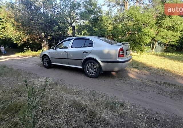 Сірий Шкода Октавія, об'ємом двигуна 1.6 л та пробігом 285 тис. км за 4500 $, фото 2 на Automoto.ua