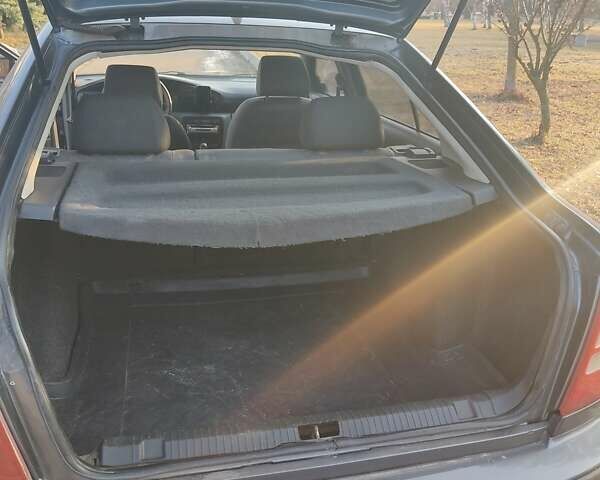 Сірий Шкода Октавія, об'ємом двигуна 1.6 л та пробігом 330 тис. км за 4500 $, фото 5 на Automoto.ua