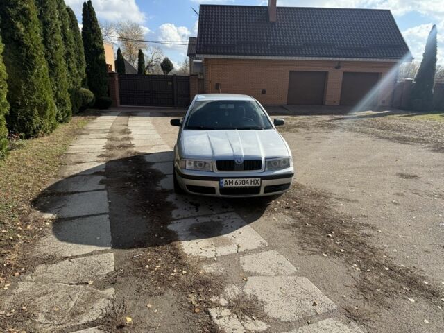 Сірий Шкода Октавія, об'ємом двигуна 2 л та пробігом 526 тис. км за 3200 $, фото 1 на Automoto.ua