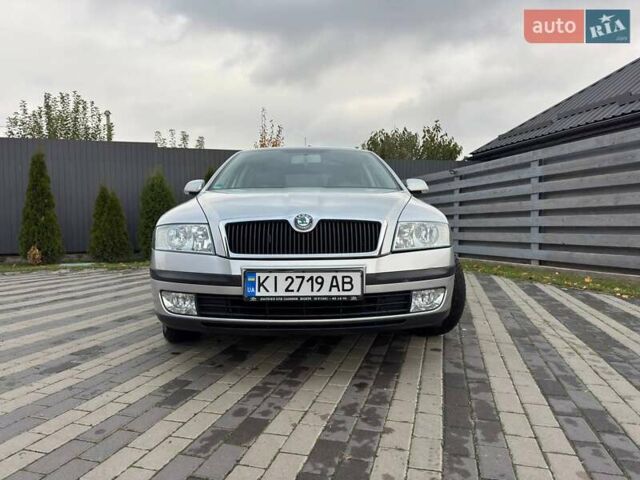 Серый Шкода Октавия, объемом двигателя 1.6 л и пробегом 231 тыс. км за 5300 $, фото 9 на Automoto.ua