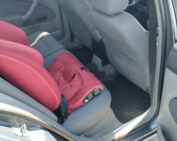 Сірий Шкода Октавія, об'ємом двигуна 1.6 л та пробігом 340 тис. км за 4200 $, фото 3 на Automoto.ua