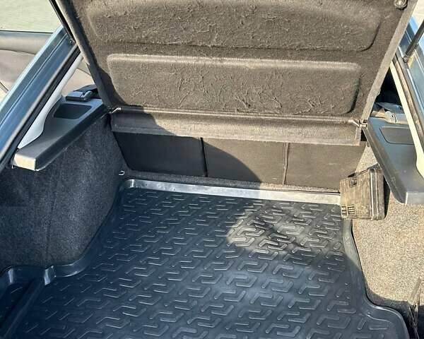 Серый Шкода Октавия, объемом двигателя 1.6 л и пробегом 121 тыс. км за 5600 $, фото 33 на Automoto.ua