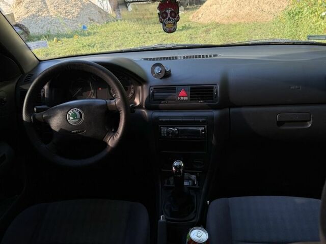 Шкода Октавия 2004 в Белой Церкве на Automoto.ua Серый Шкода Октавия, объемом двигателя 1.9 л и пробегом 330 тыс. км за 2600 $, фото 7 на Automoto.ua