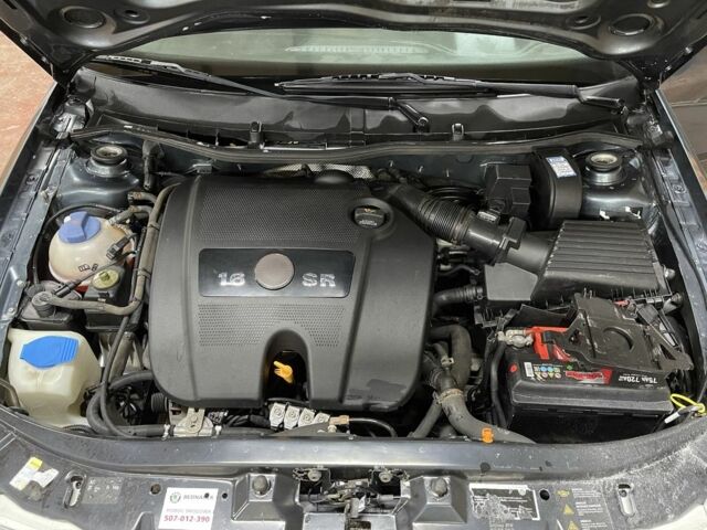 Серый Шкода Октавия, объемом двигателя 1.6 л и пробегом 222 тыс. км за 3800 $, фото 13 на Automoto.ua