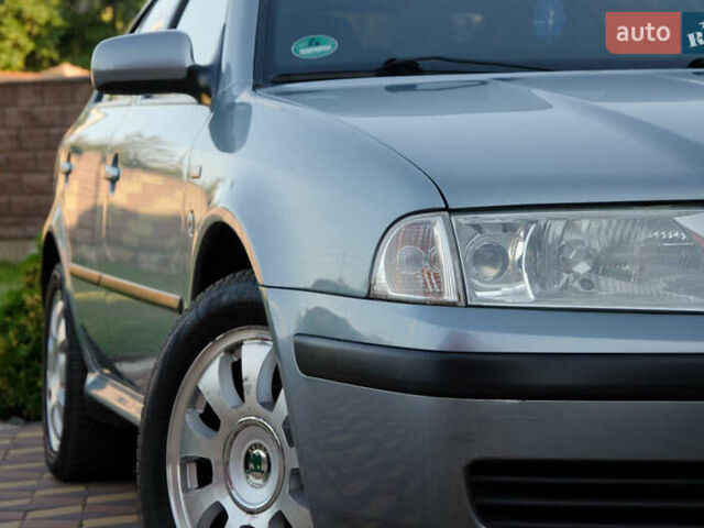 Серый Шкода Октавия, объемом двигателя 1.6 л и пробегом 250 тыс. км за 5600 $, фото 22 на Automoto.ua