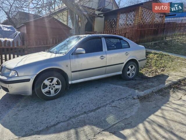 Сірий Шкода Октавія, об'ємом двигуна 2 л та пробігом 280 тис. км за 4800 $, фото 5 на Automoto.ua