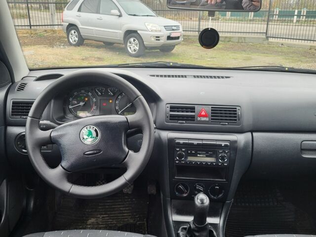 Сірий Шкода Октавія, об'ємом двигуна 0 л та пробігом 170 тис. км за 5400 $, фото 4 на Automoto.ua