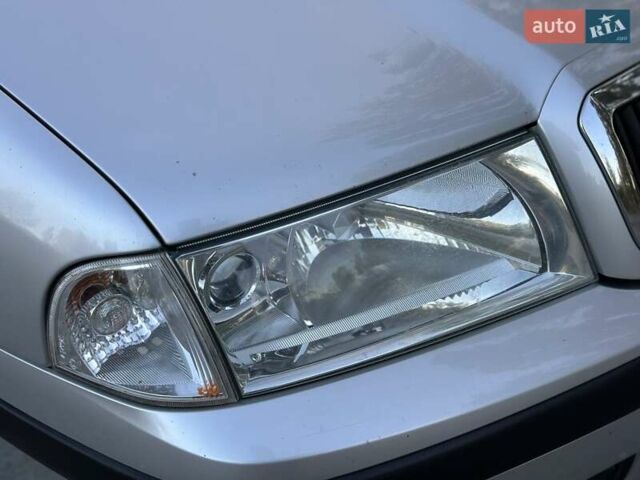 Серый Шкода Октавия, объемом двигателя 1.6 л и пробегом 169 тыс. км за 5500 $, фото 15 на Automoto.ua