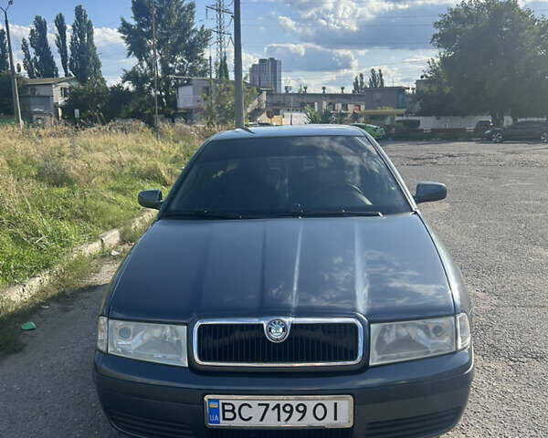 Серый Шкода Октавия, объемом двигателя 1.4 л и пробегом 121 тыс. км за 6999 $, фото 1 на Automoto.ua
