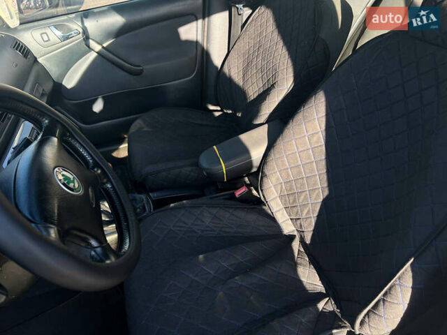 Серый Шкода Октавия, объемом двигателя 1.9 л и пробегом 350 тыс. км за 3650 $, фото 9 на Automoto.ua