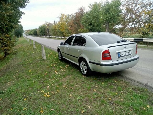 Шкода Октавия 2004 в Петрово на Automoto.ua Серый Шкода Октавия, объемом двигателя 1.6 л и пробегом 1 тыс. км за 5300 $, фото 3 на Automoto.ua