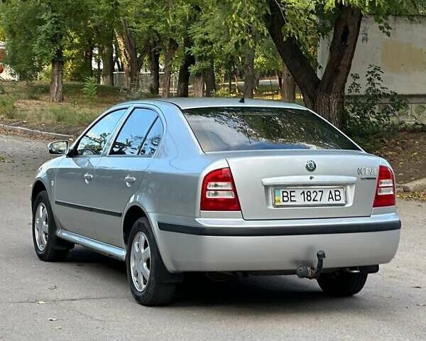 Серый Шкода Октавия, объемом двигателя 1.6 л и пробегом 237 тыс. км за 4600 $, фото 3 на Automoto.ua