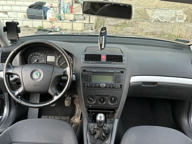 Серый Шкода Октавия, объемом двигателя 1.9 л и пробегом 257 тыс. км за 3600 $, фото 15 на Automoto.ua