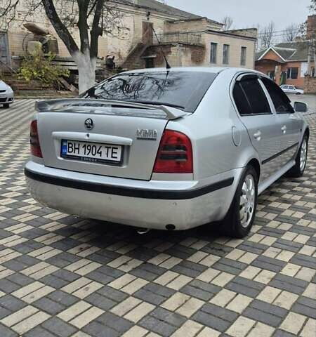 Серый Шкода Октавия, объемом двигателя 1.6 л и пробегом 300 тыс. км за 4500 $, фото 9 на Automoto.ua