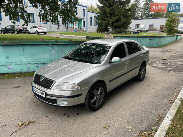 Сірий Шкода Октавія, об'ємом двигуна 1.6 л та пробігом 350 тис. км за 3999 $, фото 5 на Automoto.ua