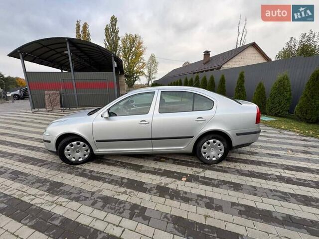 Серый Шкода Октавия, объемом двигателя 1.6 л и пробегом 231 тыс. км за 5300 $, фото 6 на Automoto.ua