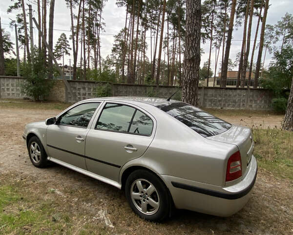 Серый Шкода Октавия, объемом двигателя 1.78 л и пробегом 248 тыс. км за 3700 $, фото 3 на Automoto.ua