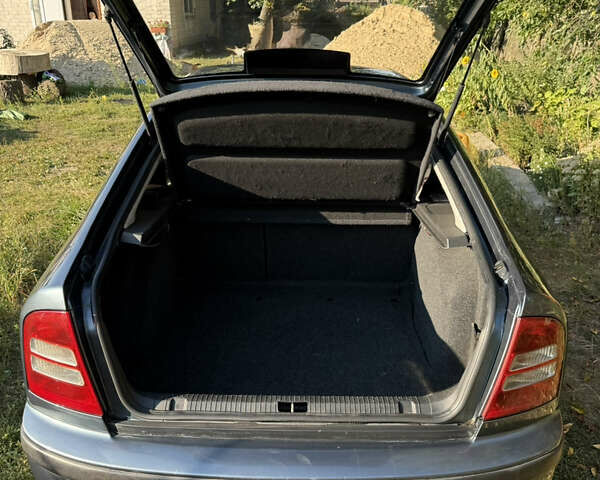 Сірий Шкода Октавія, об'ємом двигуна 1.9 л та пробігом 330 тис. км за 2600 $, фото 3 на Automoto.ua