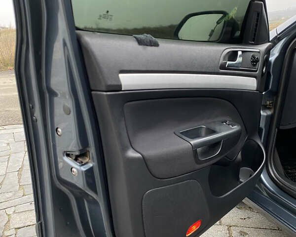 Сірий Шкода Октавія, об'ємом двигуна 1.6 л та пробігом 259 тис. км за 5200 $, фото 11 на Automoto.ua