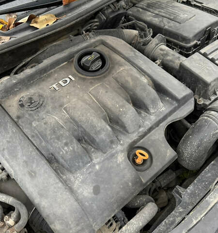 Серый Шкода Октавия, объемом двигателя 1.9 л и пробегом 495 тыс. км за 3299 $, фото 8 на Automoto.ua