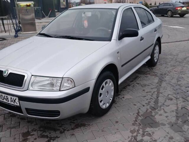 Серый Шкода Октавия, объемом двигателя 1.6 л и пробегом 200 тыс. км за 4500 $, фото 5 на Automoto.ua