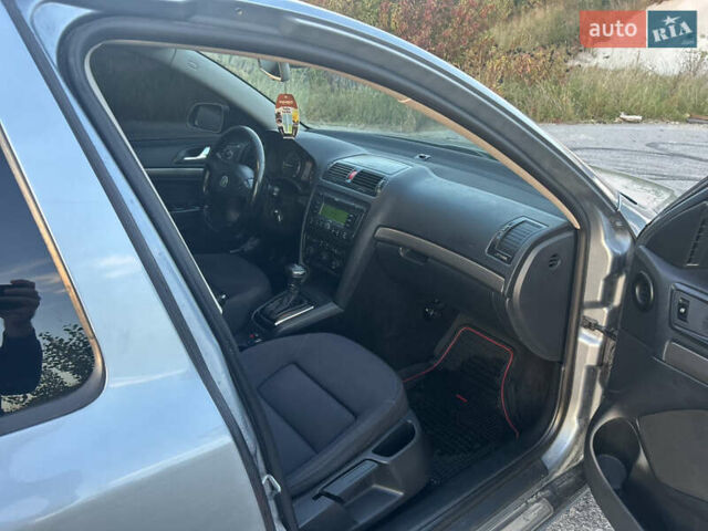 Серый Шкода Октавия, объемом двигателя 1.97 л и пробегом 320 тыс. км за 5150 $, фото 16 на Automoto.ua