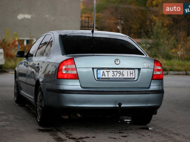 Шкода Октавия 2004 в Кременце на Automoto.ua Серый Шкода Октавия, объемом двигателя 1.97 л и пробегом 320 тыс. км за 5250 $, фото 4 на Automoto.ua