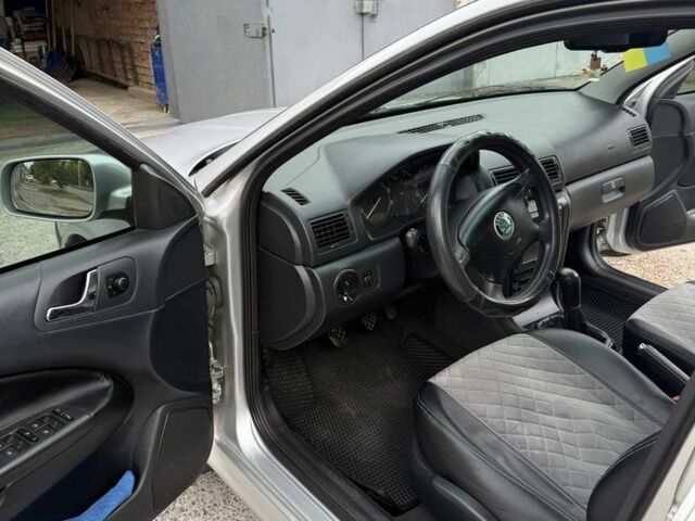 Серый Шкода Октавия, объемом двигателя 1.8 л и пробегом 196 тыс. км за 5500 $, фото 13 на Automoto.ua