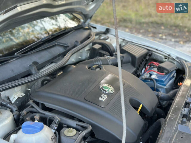 Серый Шкода Октавия, объемом двигателя 1.6 л и пробегом 168 тыс. км за 5399 $, фото 19 на Automoto.ua