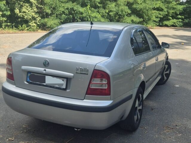 Серый Шкода Октавия, объемом двигателя 1.8 л и пробегом 312 тыс. км за 4850 $, фото 4 на Automoto.ua