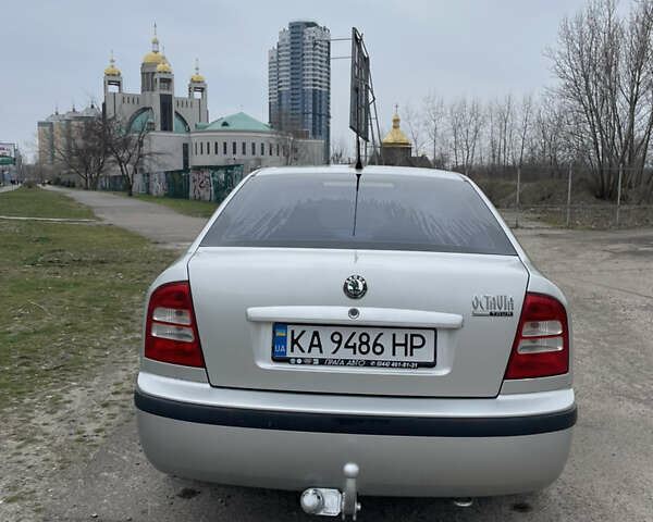 Сірий Шкода Октавія, об'ємом двигуна 1.6 л та пробігом 302 тис. км за 4500 $, фото 5 на Automoto.ua