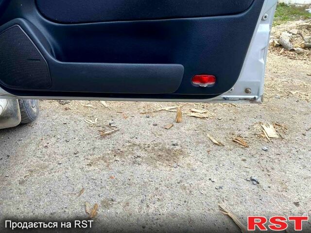 Серый Шкода Октавия, объемом двигателя 18 л и пробегом 110 тыс. км за 3400 $, фото 2 на Automoto.ua