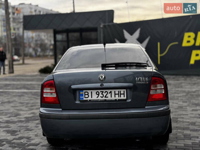 Серый Шкода Октавия, объемом двигателя 1.6 л и пробегом 200 тыс. км за 6000 $, фото 5 на Automoto.ua