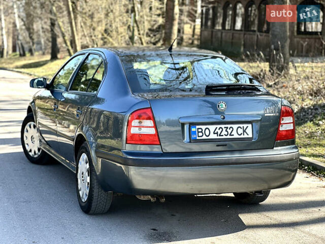 Серый Шкода Октавия, объемом двигателя 1.6 л и пробегом 175 тыс. км за 5300 $, фото 6 на Automoto.ua