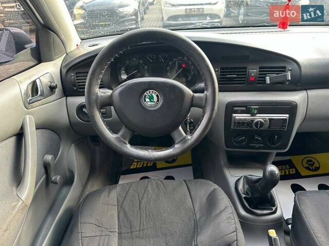 Серый Шкода Октавия, объемом двигателя 1.6 л и пробегом 238 тыс. км за 3800 $, фото 11 на Automoto.ua