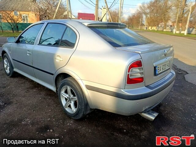 Серый Шкода Октавия, объемом двигателя 1.8 л и пробегом 250 тыс. км за 3300 $, фото 1 на Automoto.ua