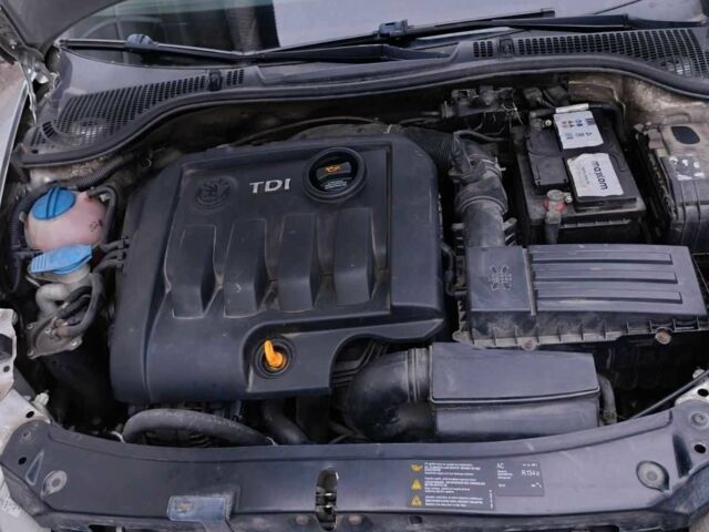 Серый Шкода Октавия, объемом двигателя 1.9 л и пробегом 334 тыс. км за 2700 $, фото 14 на Automoto.ua