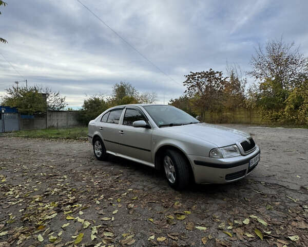 Шкода Октавия 2004 в Одессе на Automoto.ua Серый Шкода Октавия, объемом двигателя 1.6 л и пробегом 249 тыс. км за 4000 $, фото 2 на Automoto.ua