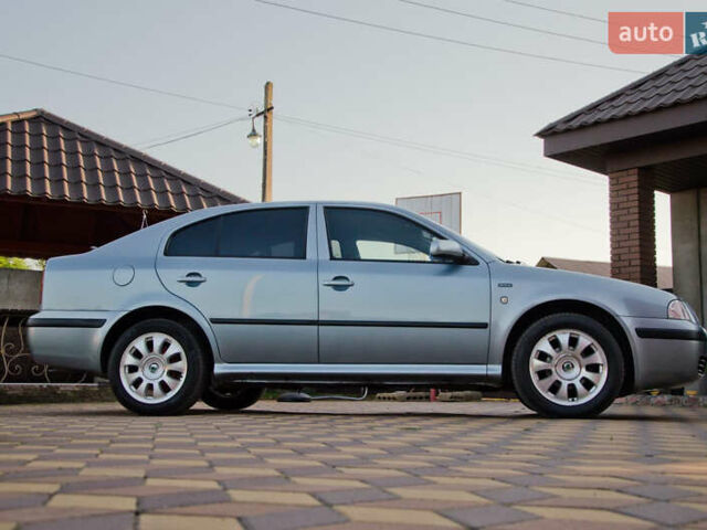 Серый Шкода Октавия, объемом двигателя 1.6 л и пробегом 250 тыс. км за 5600 $, фото 11 на Automoto.ua