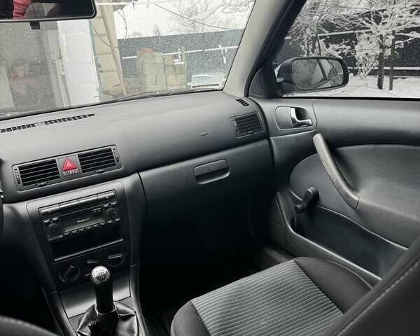 Серый Шкода Октавия, объемом двигателя 1.39 л и пробегом 180 тыс. км за 4600 $, фото 5 на Automoto.ua