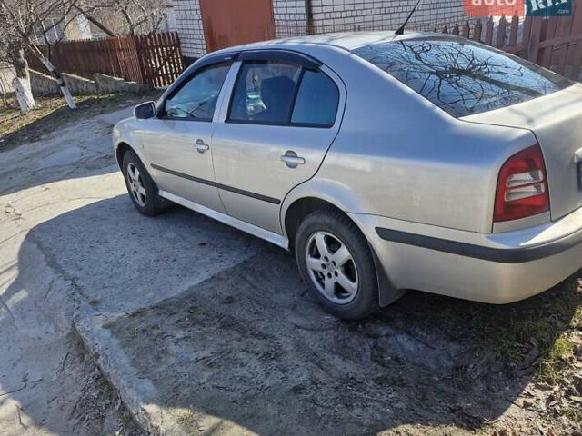 Сірий Шкода Октавія, об'ємом двигуна 2 л та пробігом 280 тис. км за 4800 $, фото 3 на Automoto.ua