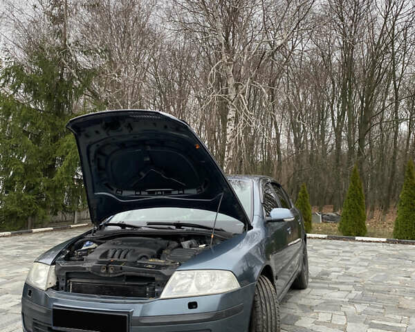 Сірий Шкода Октавія, об'ємом двигуна 1.6 л та пробігом 259 тис. км за 5200 $, фото 7 на Automoto.ua