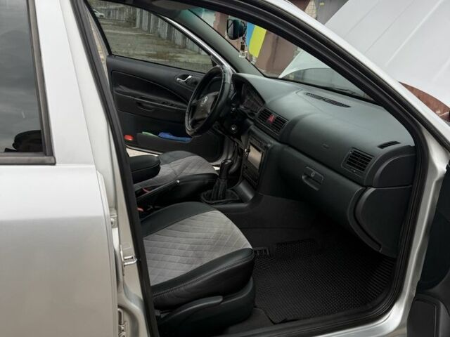 Серый Шкода Октавия, объемом двигателя 1.8 л и пробегом 196 тыс. км за 5500 $, фото 8 на Automoto.ua