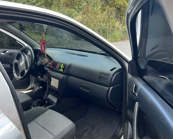 Сірий Шкода Октавія, об'ємом двигуна 1.6 л та пробігом 310 тис. км за 4300 $, фото 13 на Automoto.ua