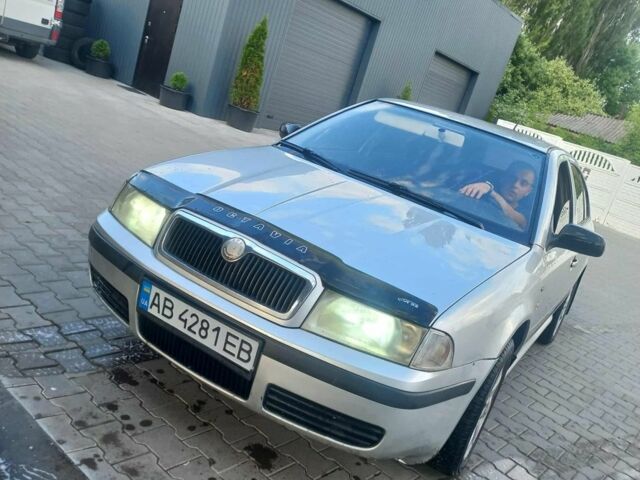 Серый Шкода Октавия, объемом двигателя 1.6 л и пробегом 290 тыс. км за 3900 $, фото 5 на Automoto.ua