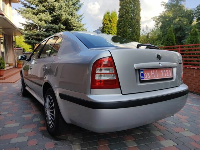Сірий Шкода Октавія, об'ємом двигуна 1.6 л та пробігом 200 тис. км за 6500 $, фото 3 на Automoto.ua