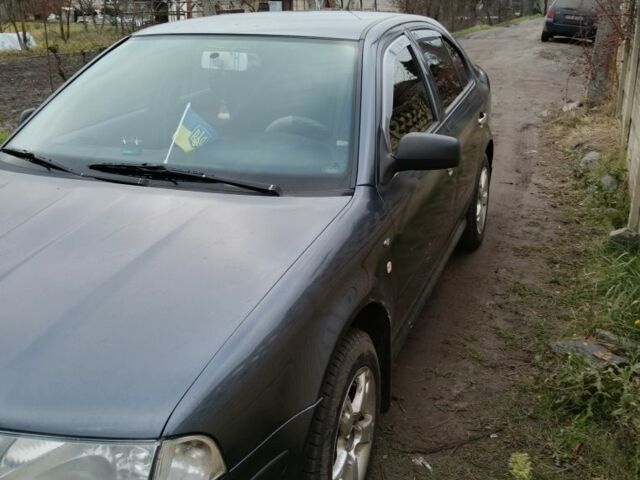 Серый Шкода Октавия, объемом двигателя 1.6 л и пробегом 395 тыс. км за 3400 $, фото 4 на Automoto.ua