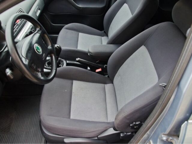 Серый Шкода Октавия, объемом двигателя 0 л и пробегом 249 тыс. км за 5600 $, фото 9 на Automoto.ua